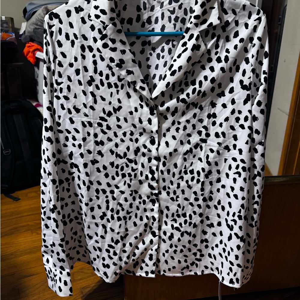 CupShe Black and White animal print blouse